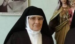 FALLECIMIENTO DE LA MADRE SOR MARÍA PILAR